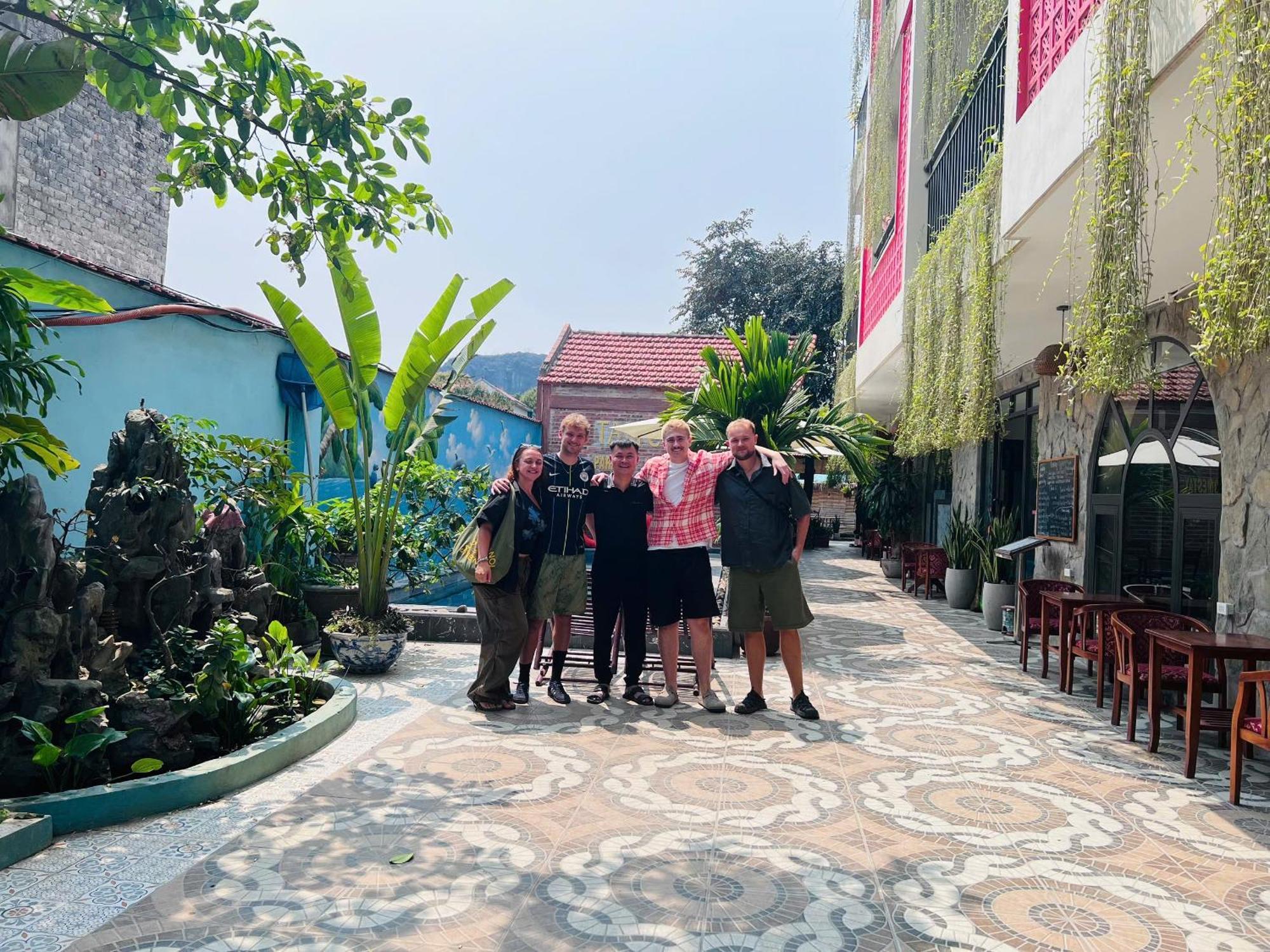 Tam Coc Paradise Homestay Ниньбинь Экстерьер фото